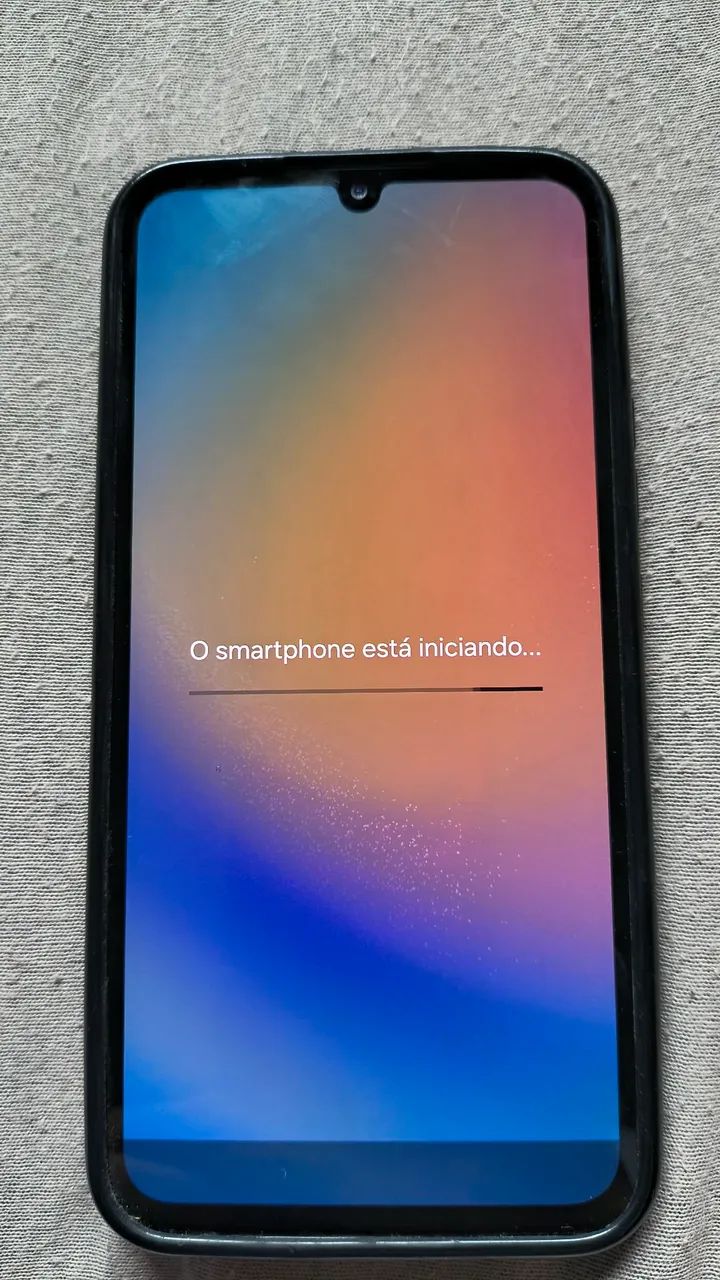 Vendo celular 700 reais 