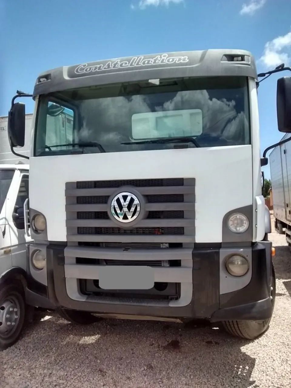  VW 31-330 Caçamba - Ano 2014