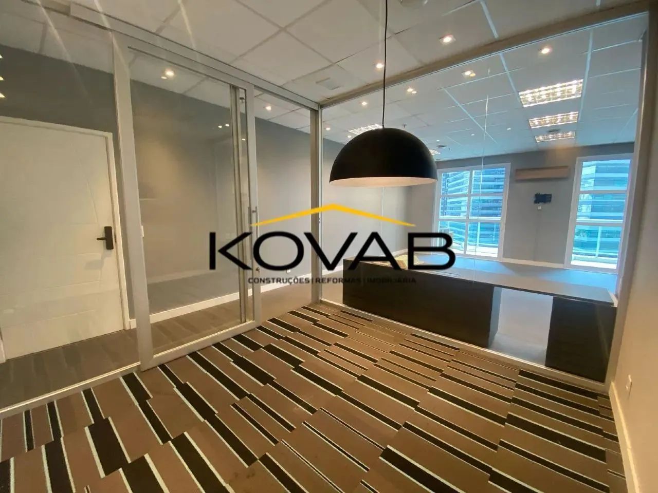 Oportunidade de Locação: Conjunto Comercial de 69m², pronto para uso!