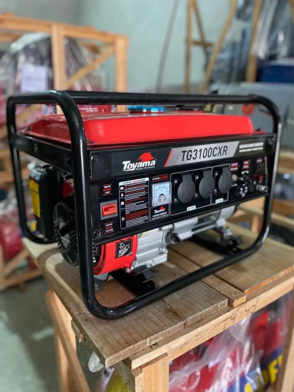 Gerador de Energia a Gasolina 3.1 kVA Toyama 220v Mono - Novo/Loja - Foto 2