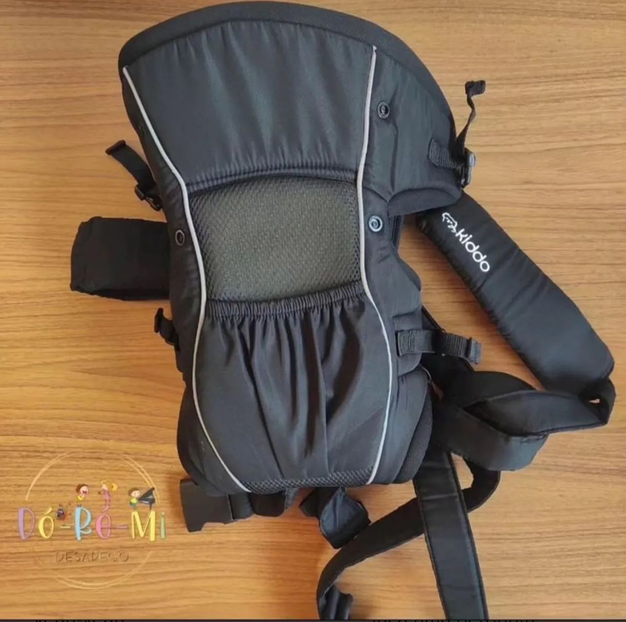 Canguru Kiddo Muuv Preto