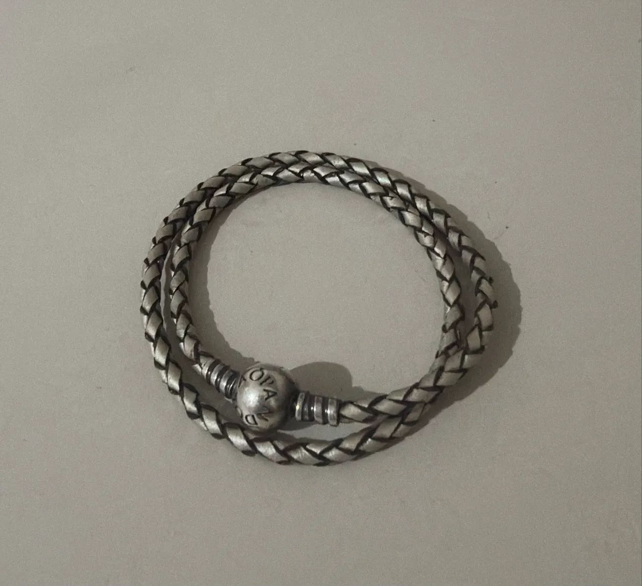 bracetele de couro trancado pandora