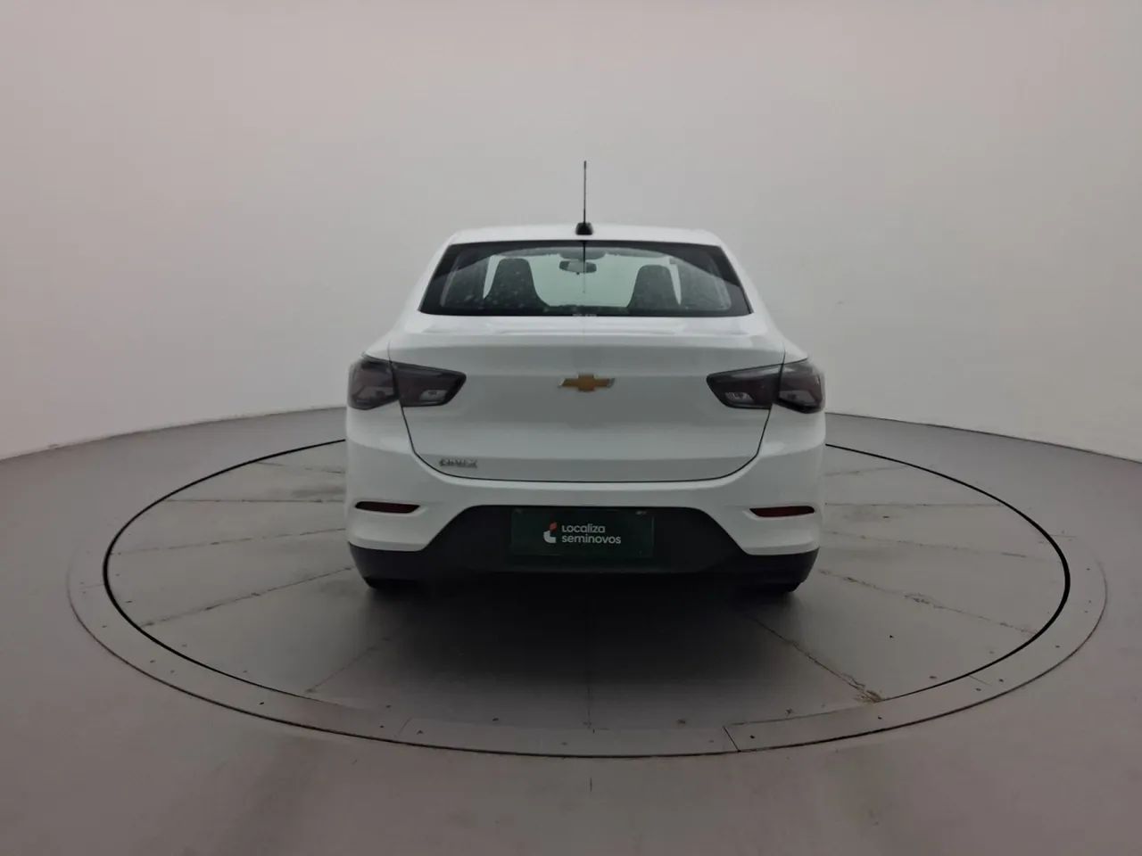 Chevrolet Onix Activ 1.4 8V Flex Aut. 4P, foto 4 de 18