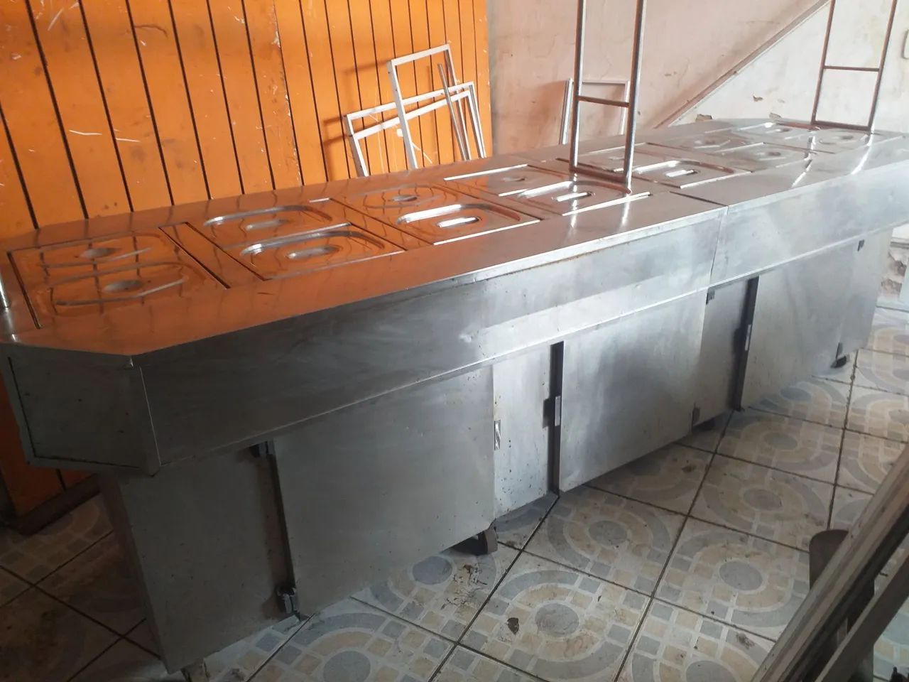 Vendo essa de inox para restaurante com 14 cubas