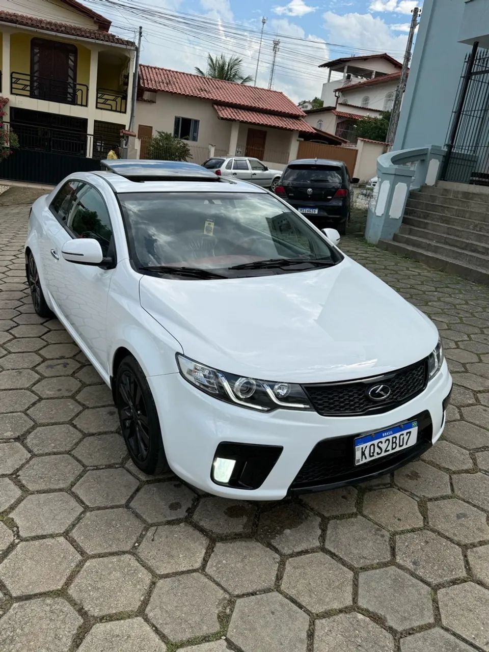 KIA Cerato CERATO KOUP 2.0 16V AUT. 2012