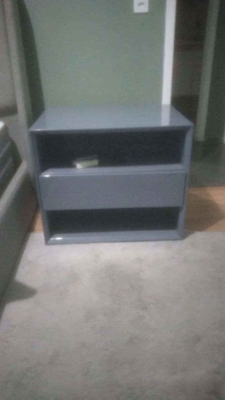Mesa lateral criado mudo