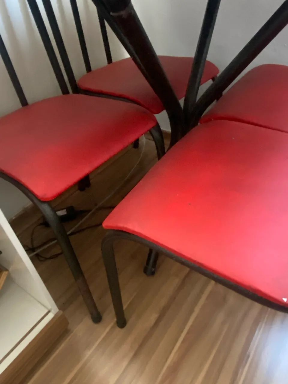 Vendo Mesa 4 Cadeiras  - Foto 3