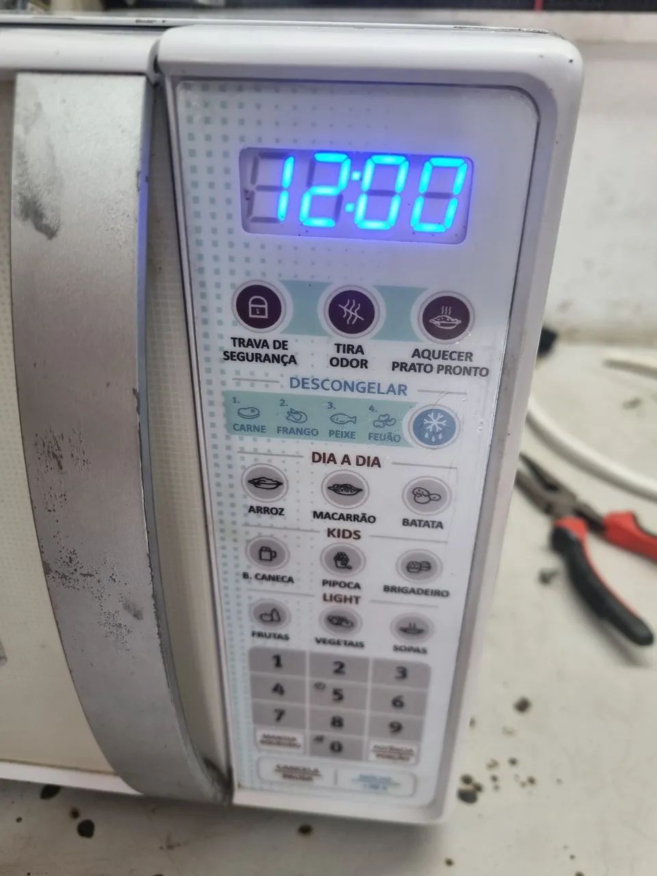 Microondas Eletrolux 20 litros  - Foto 3