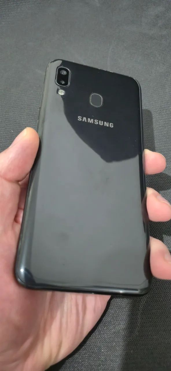 Samsung Galaxy A20 - Ótimo Estado - Foto 2