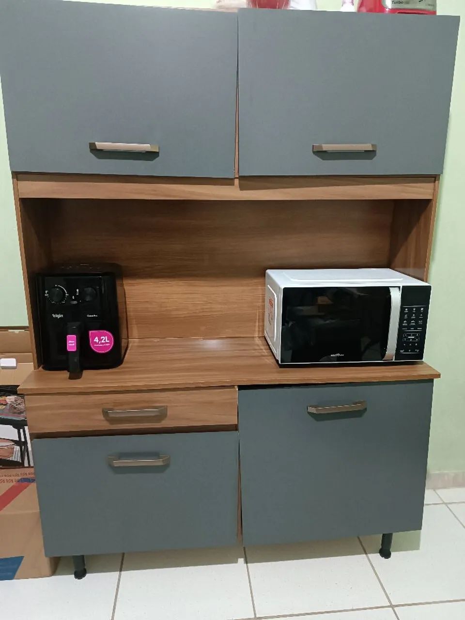 Vende-se armário 