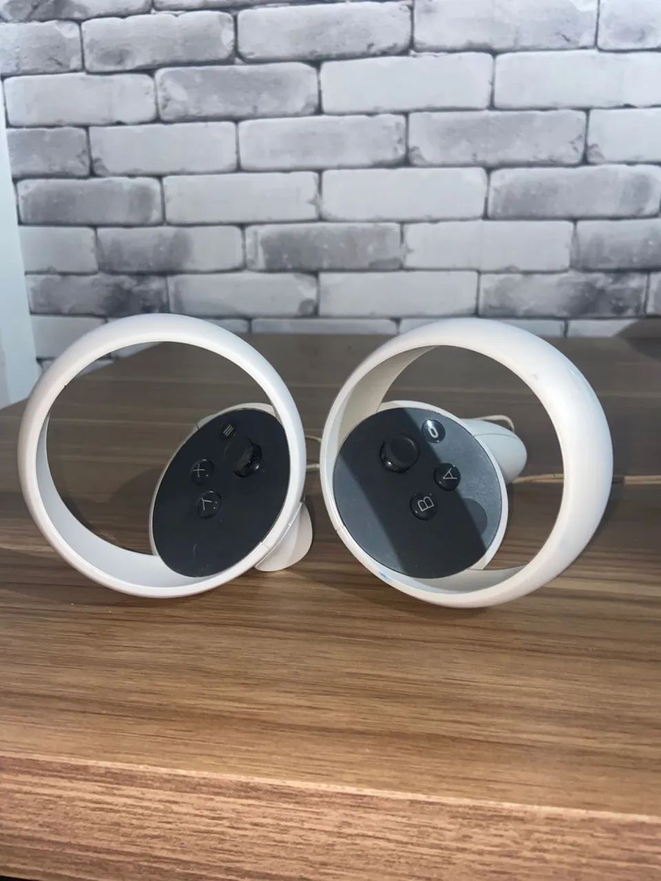 Meta Quest 2 - 256GB + 2 Controles - Peças e Acessórios de Vídeo