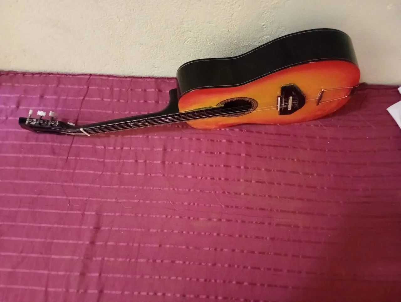 Viola bem conservada dinâmica  - Foto 4