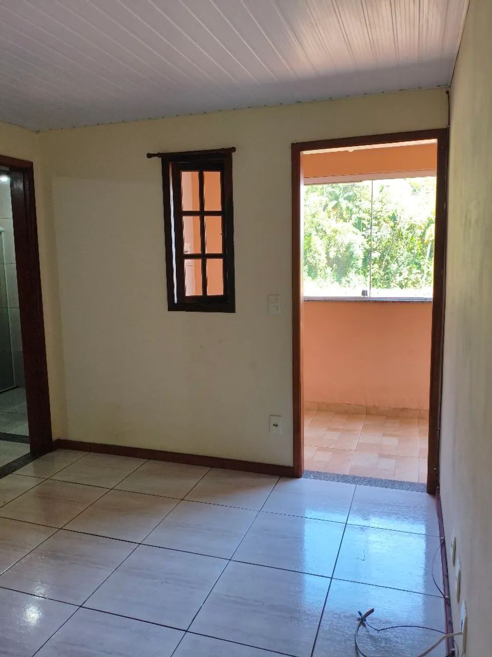 Alugo casa tipo apto com varanda e área  - Foto 4