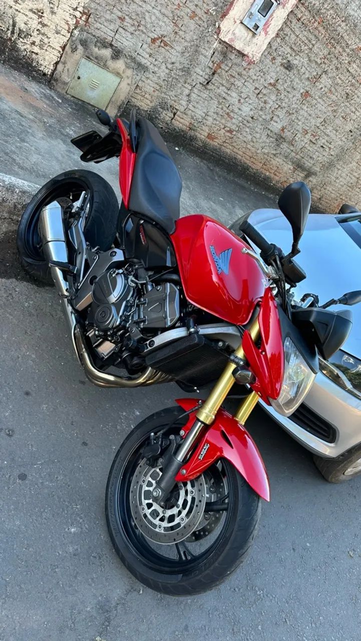 Hornet 600