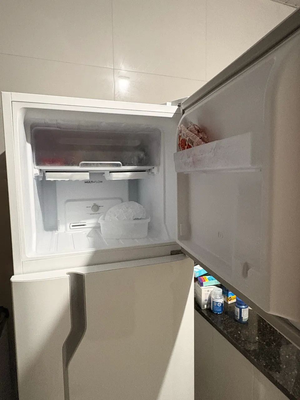 Geladeira Electrolux 371L - Foto 4