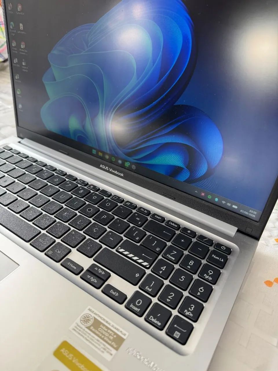 VENDO NOTEBOOK ASUS VIVOBOOK - Foto 4