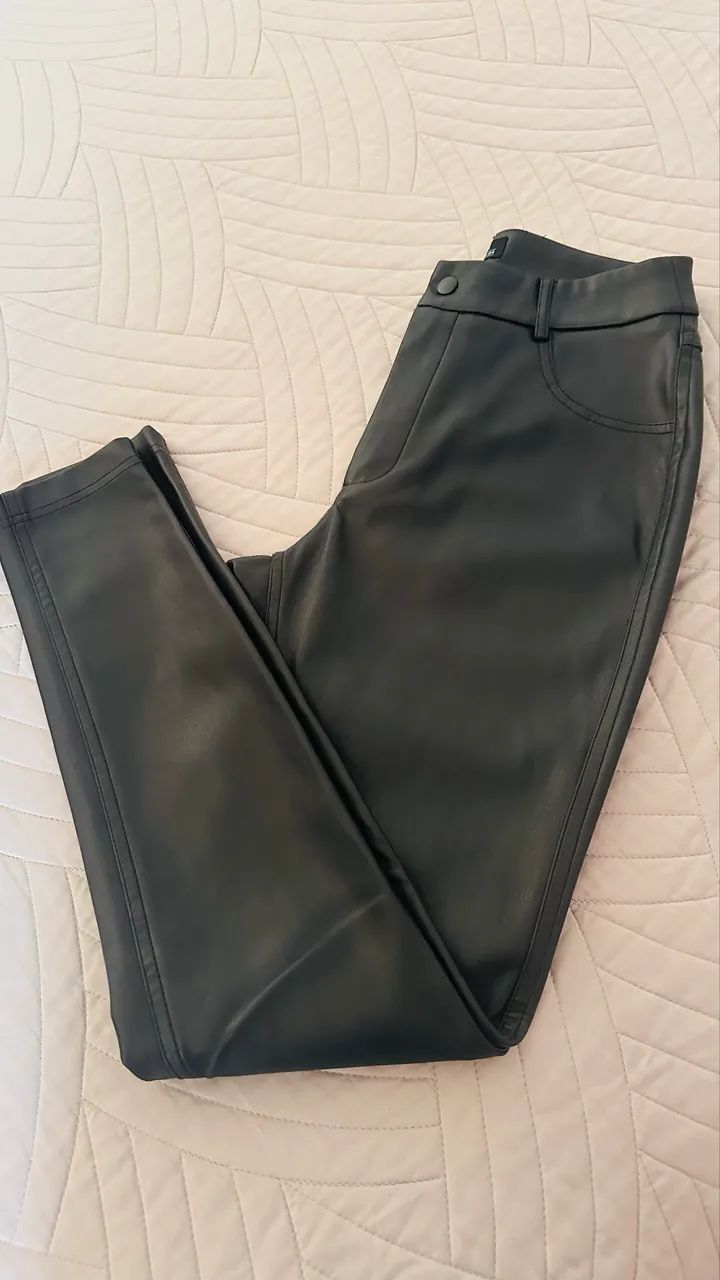 Calça couro sintético P - Foto 4