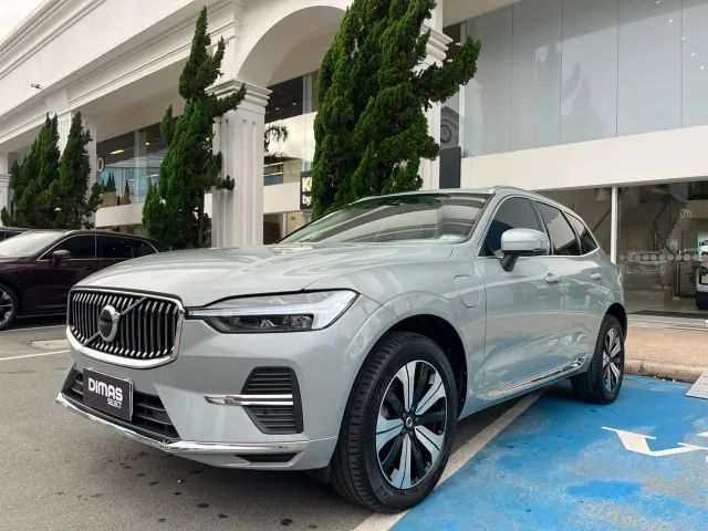 Volvo Xc60 XC 60 T-8 Plus 2.0 AWD (Híbrido) 2025