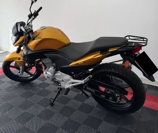 HONDA CB 300R 2010 - Foto 5