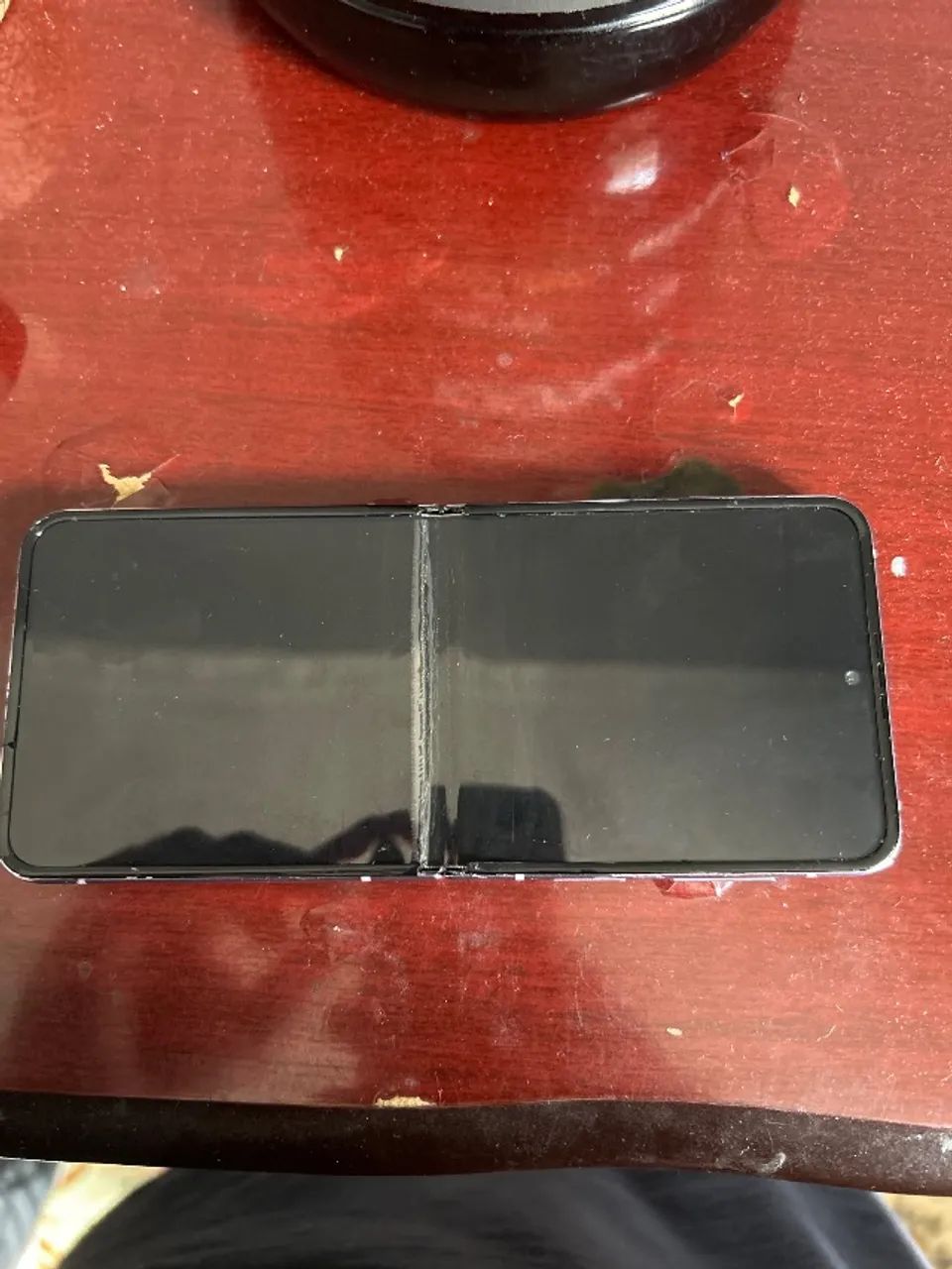 Galaxy Z flip 4(defeito na tela) - Foto 3