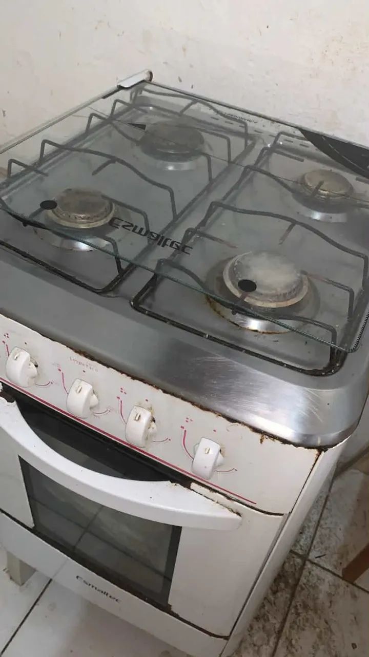 Fogão de 4 bocas 