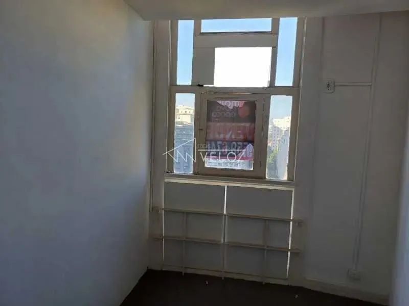 Sala - / Comercial / Centro