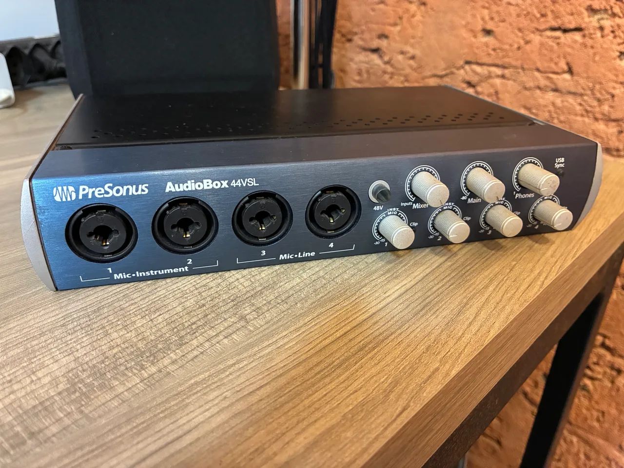 Interface de Áudio Presonus 44vsl
