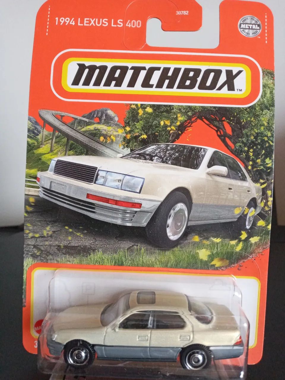 Lexus 1994 ls 400 matchbox 