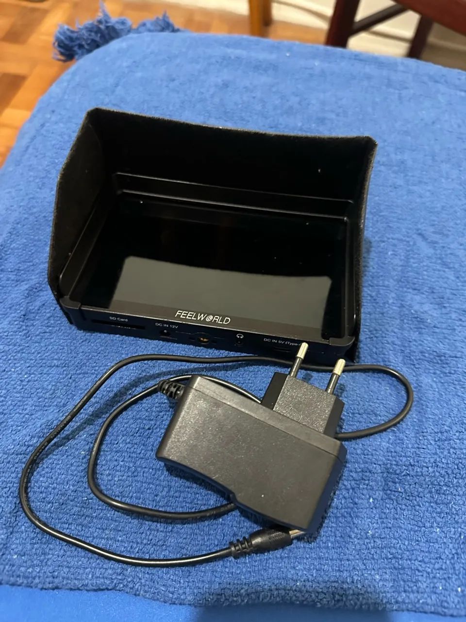 Monitor Feelworld F6 Plus V2 6? Touchscreen - HDMI IN/OUT