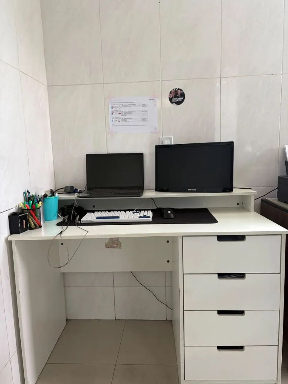 Escrivaninha  - Foto 5