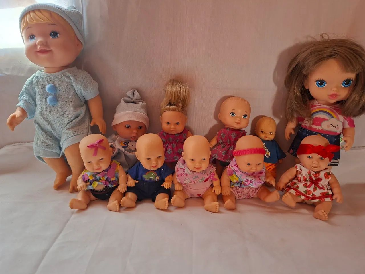 Lote com 11 Mini Bonecas Bebê - Kit Completo - Foto 2