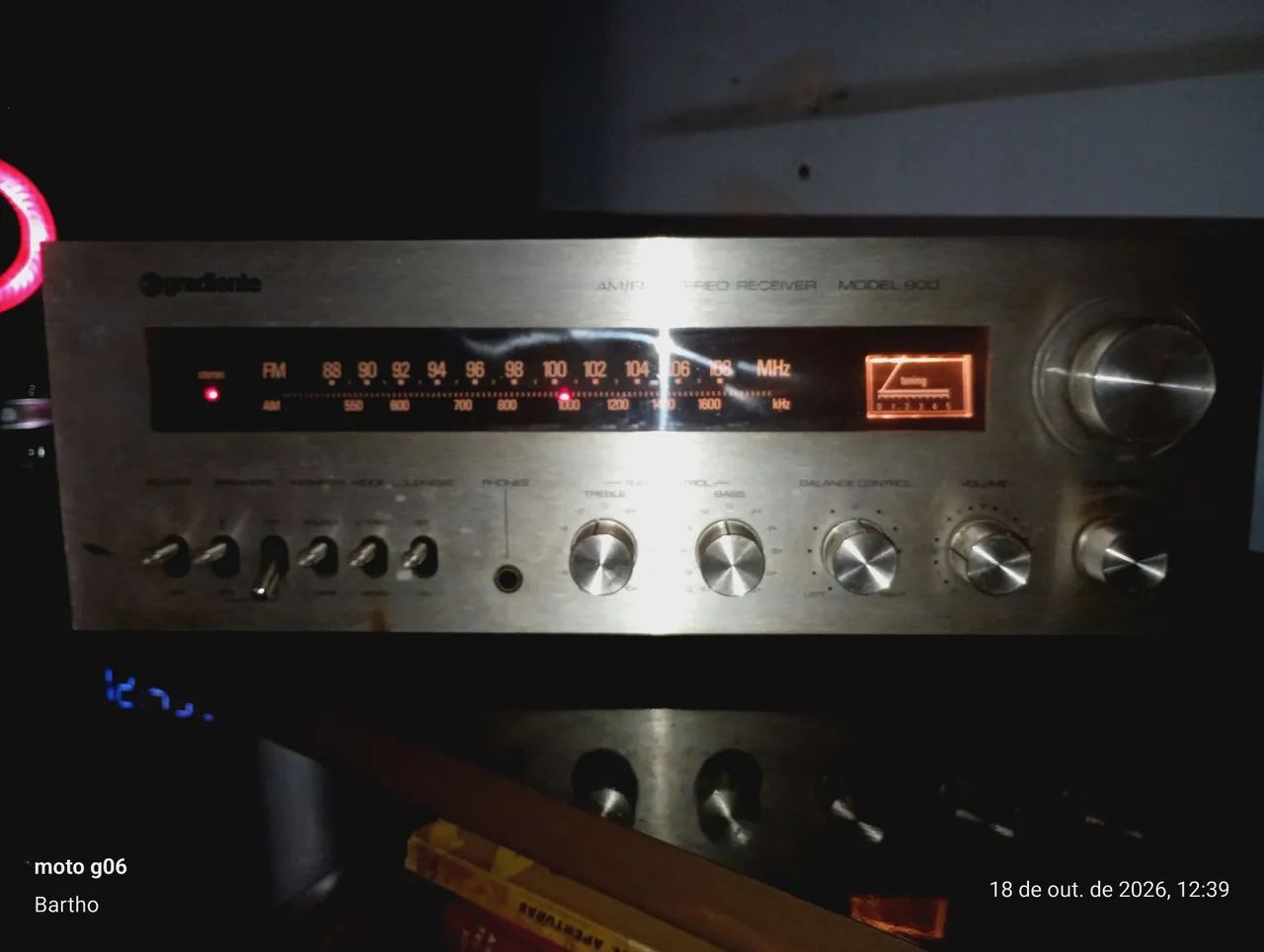 Gradiente receiver model 900