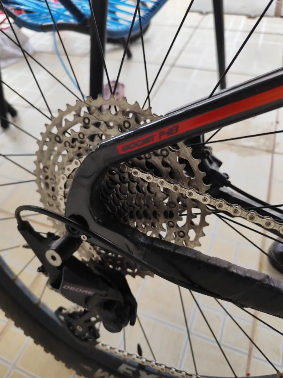 Bicicleta Absolute Wild Boost 29 - excelente estado - Foto 3