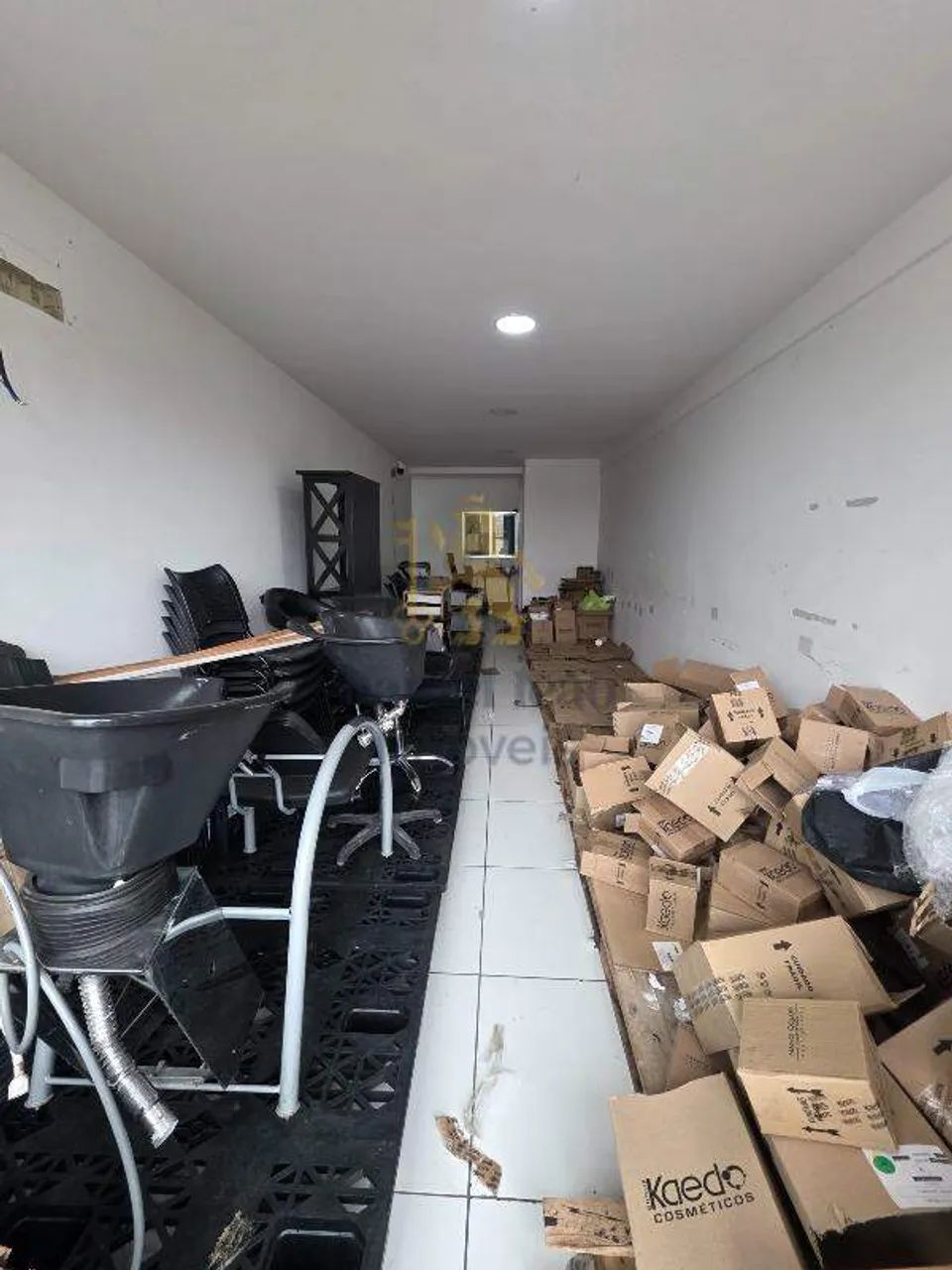 Sala Comercial Exclusiva no Coração de Teresópolis  Bairro Várzea - Foto 5