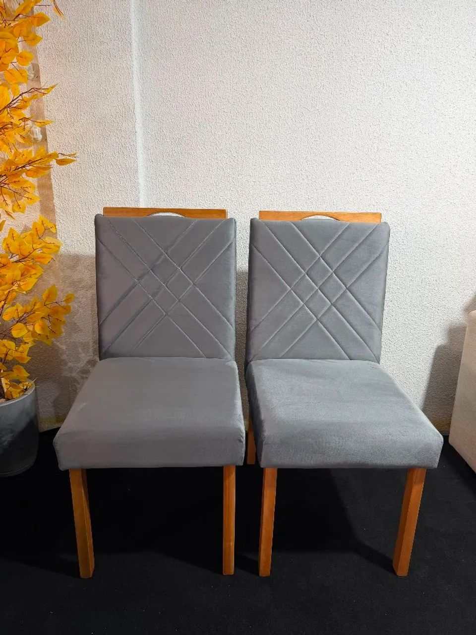 Vendo cadeiras vitória novas de fábrica  - Foto 2