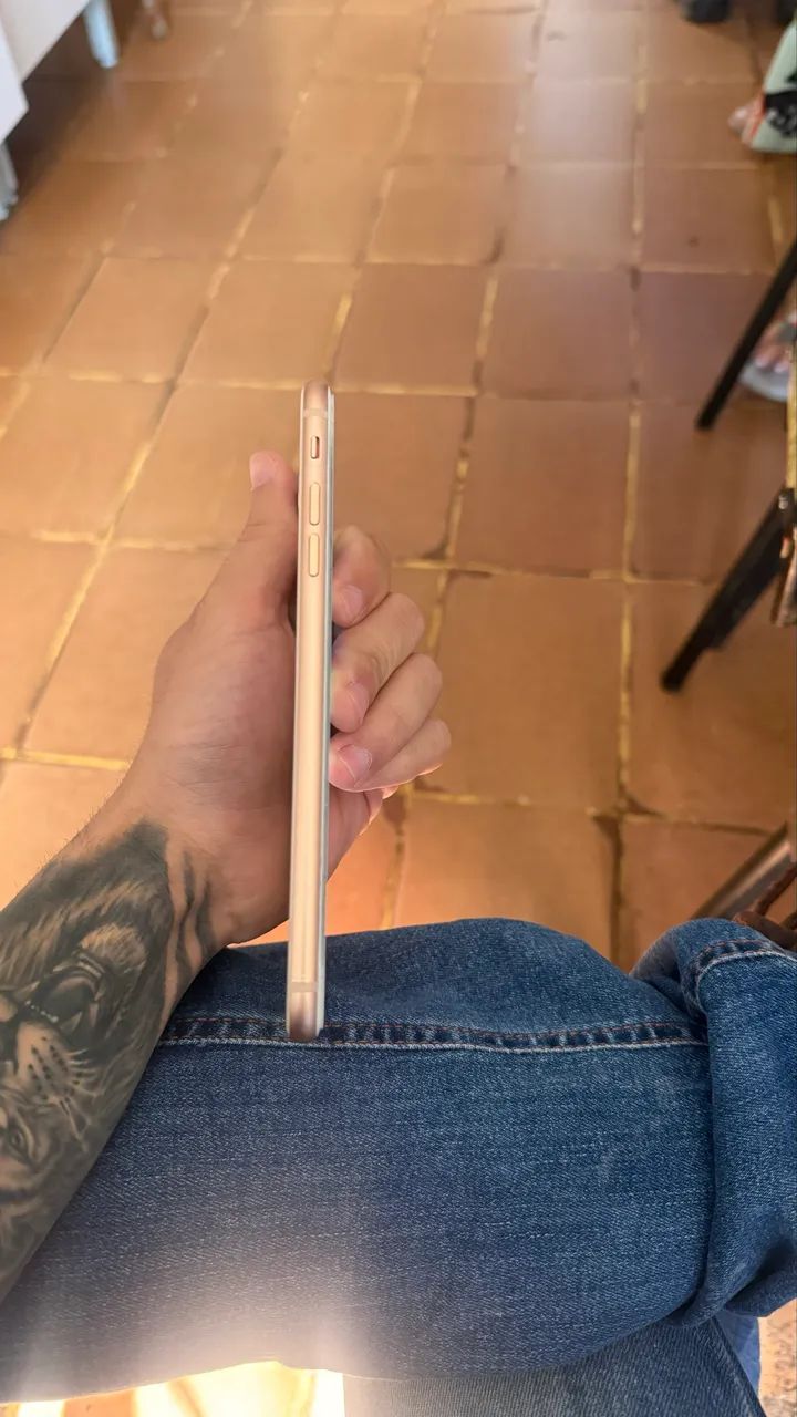 Iphone 8 plus - Foto 4