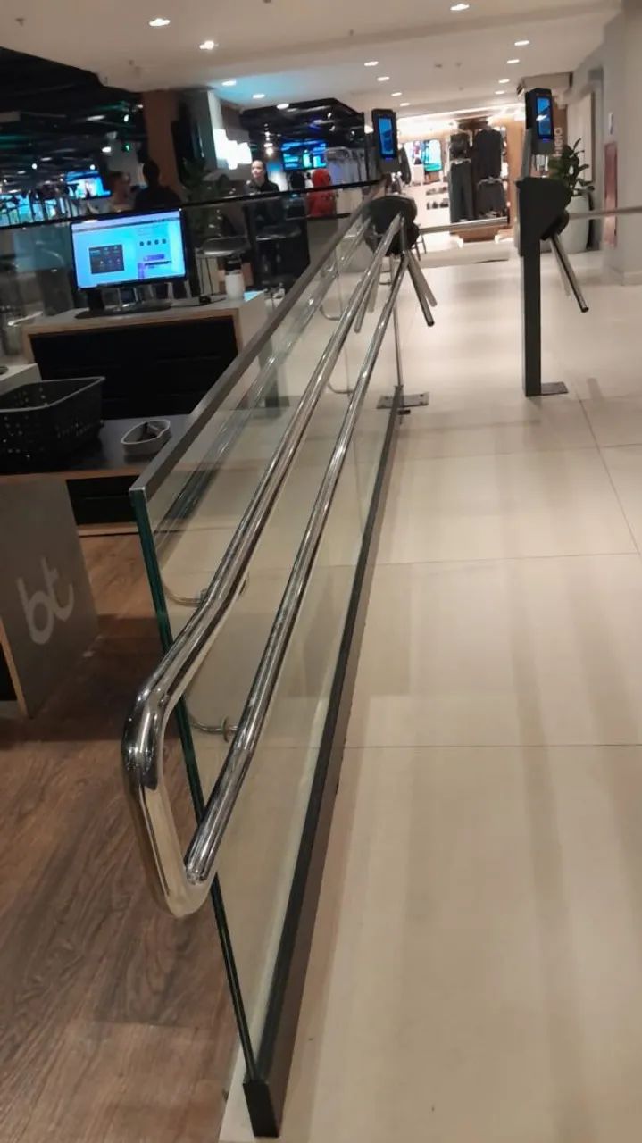 Confeccionamos inox e metalon de acordo com gosto do cliente!