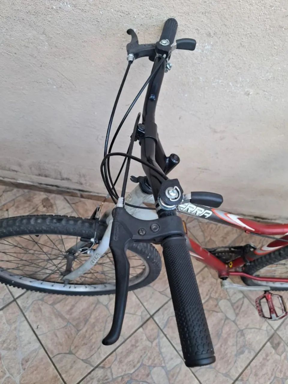 Bicicleta  - Foto 2