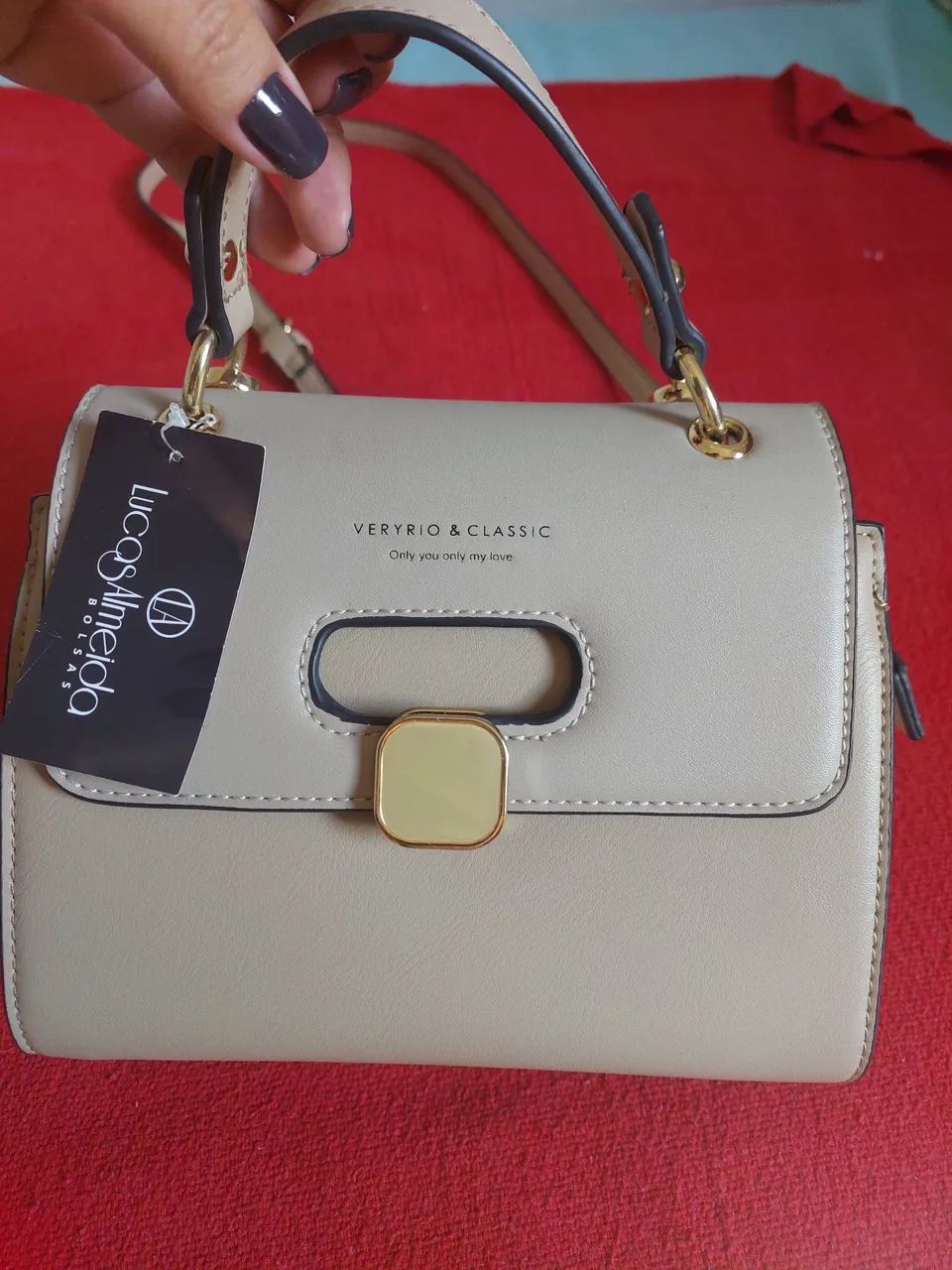 Bolsa nova