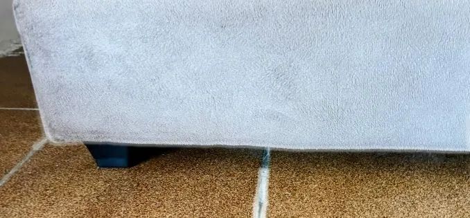 SOFÁ CAMA 3 MESES DE USO 450,00 - Foto 3