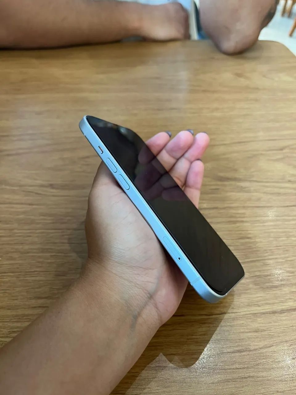 Iphone 15 bateria 87% - Ótimas condições  - Foto 2