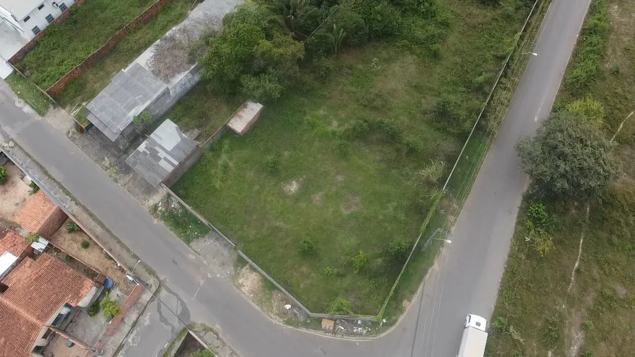 Terreno murado em Av do Maracanã  - Foto 2