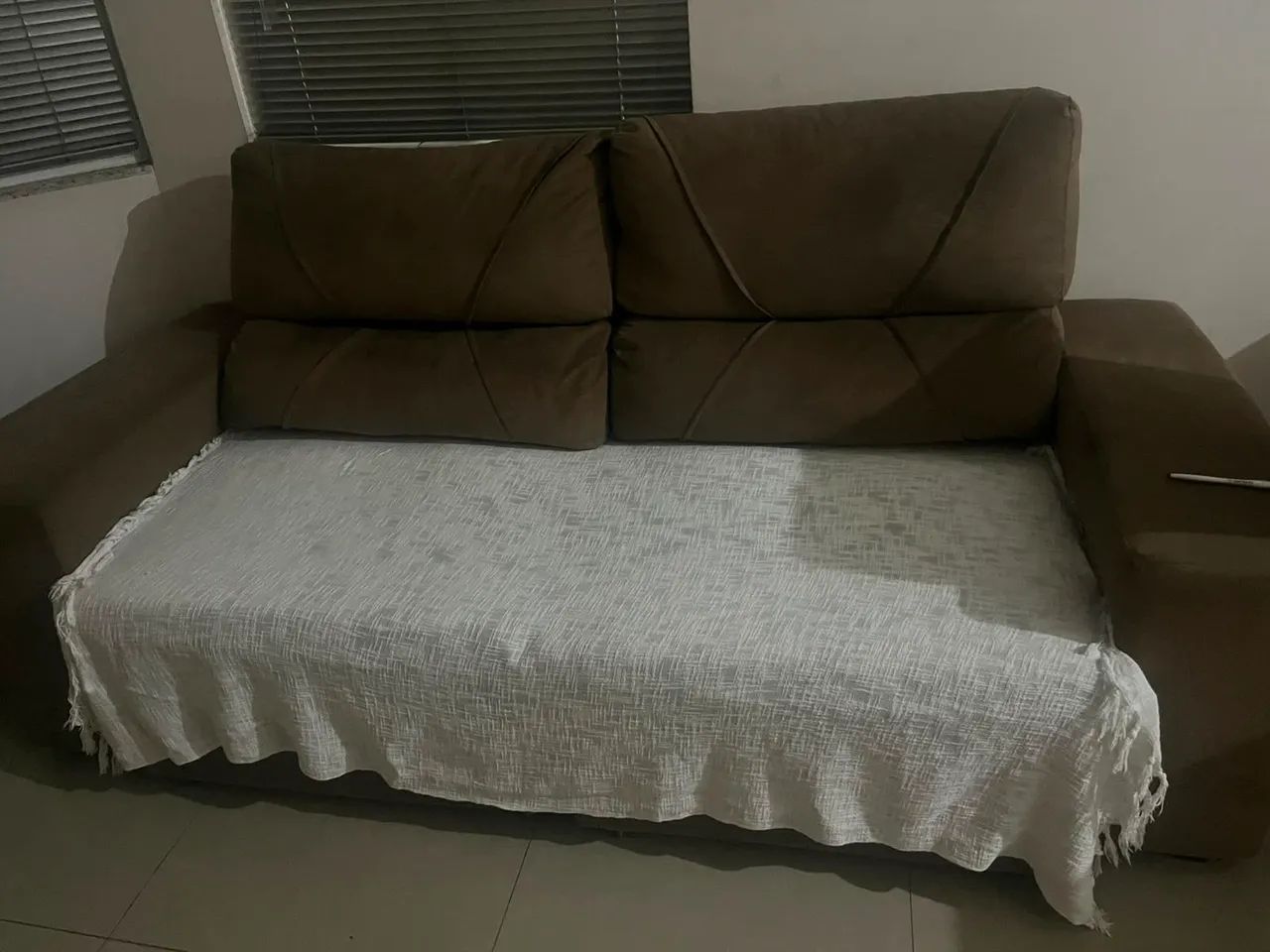 Sofá com dois lugares - Foto 2