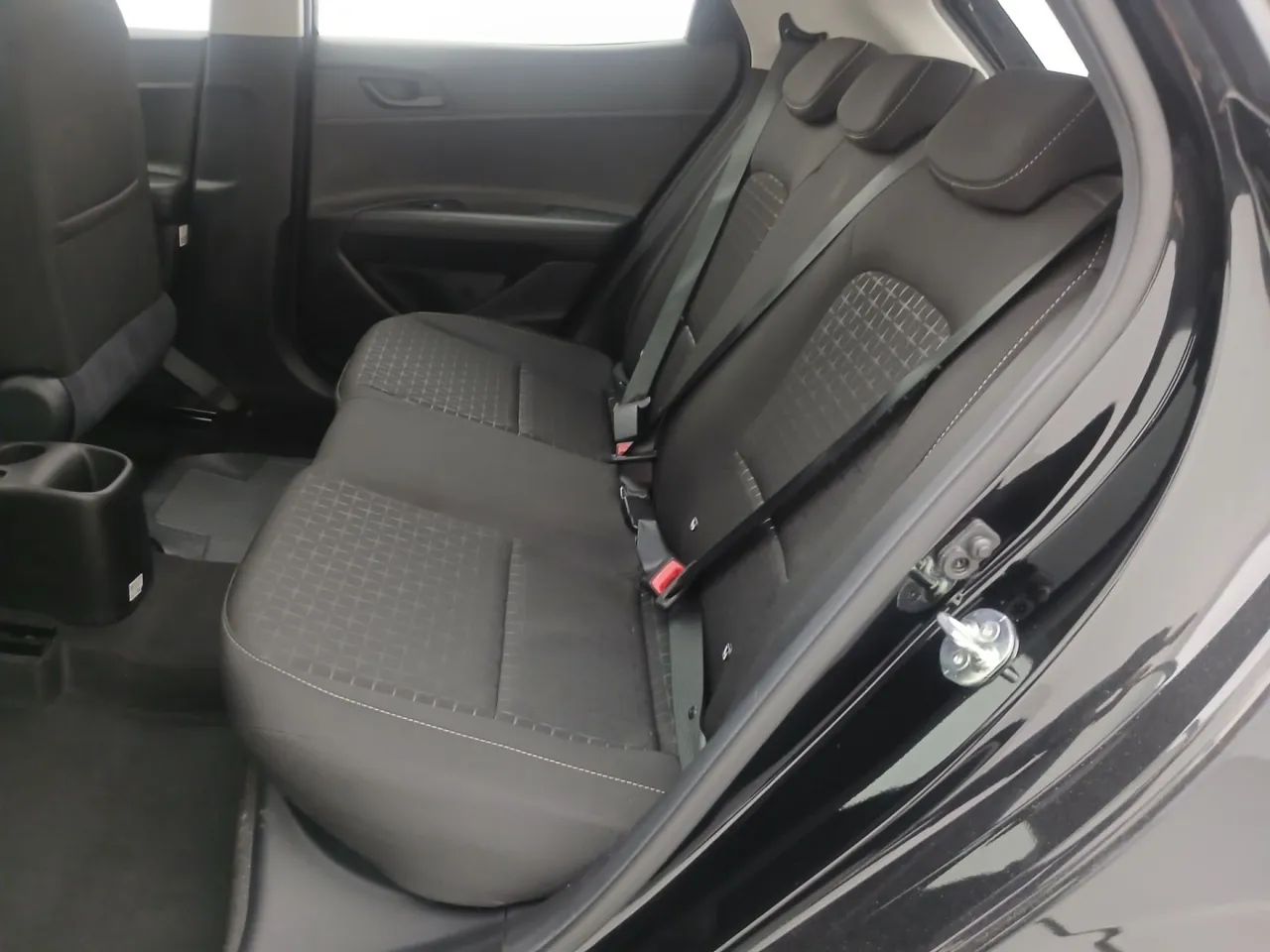 Hyundai HB20 Comf./C.Plus/C.Style 1.0 Flex 12V, foto 17 de 18