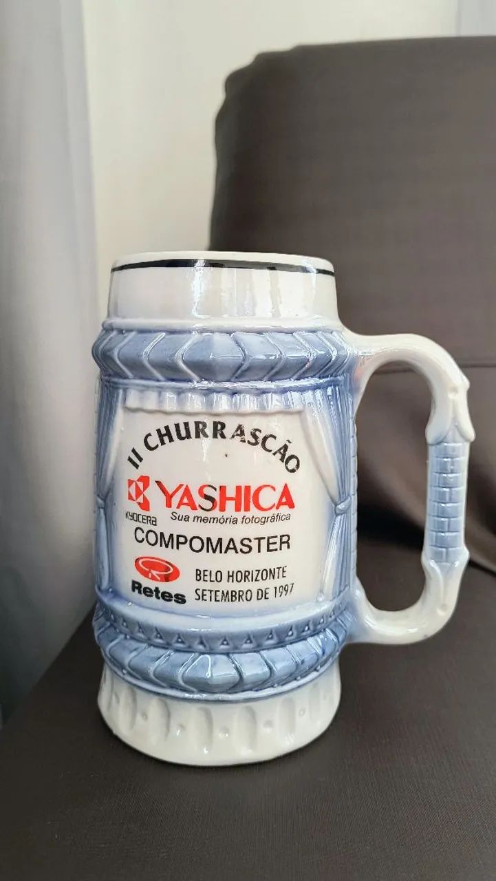Copo antigo yashica 
