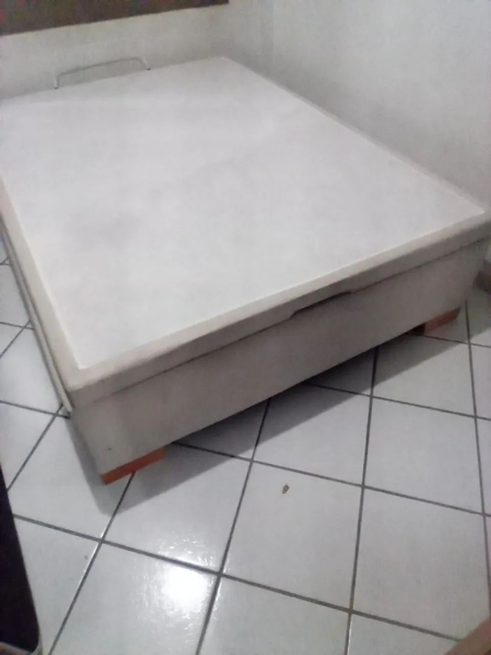 Cama Box Baú Casal Linho Sonhar