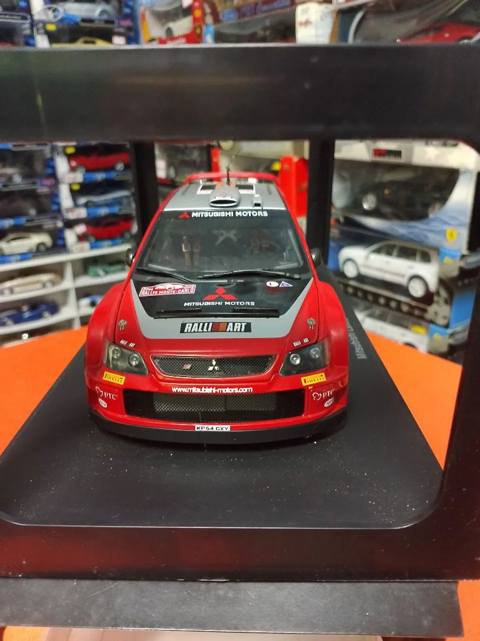Miniatura Mitsubishi Lancer WRC05 Autoart 1/18 - Hobbies e