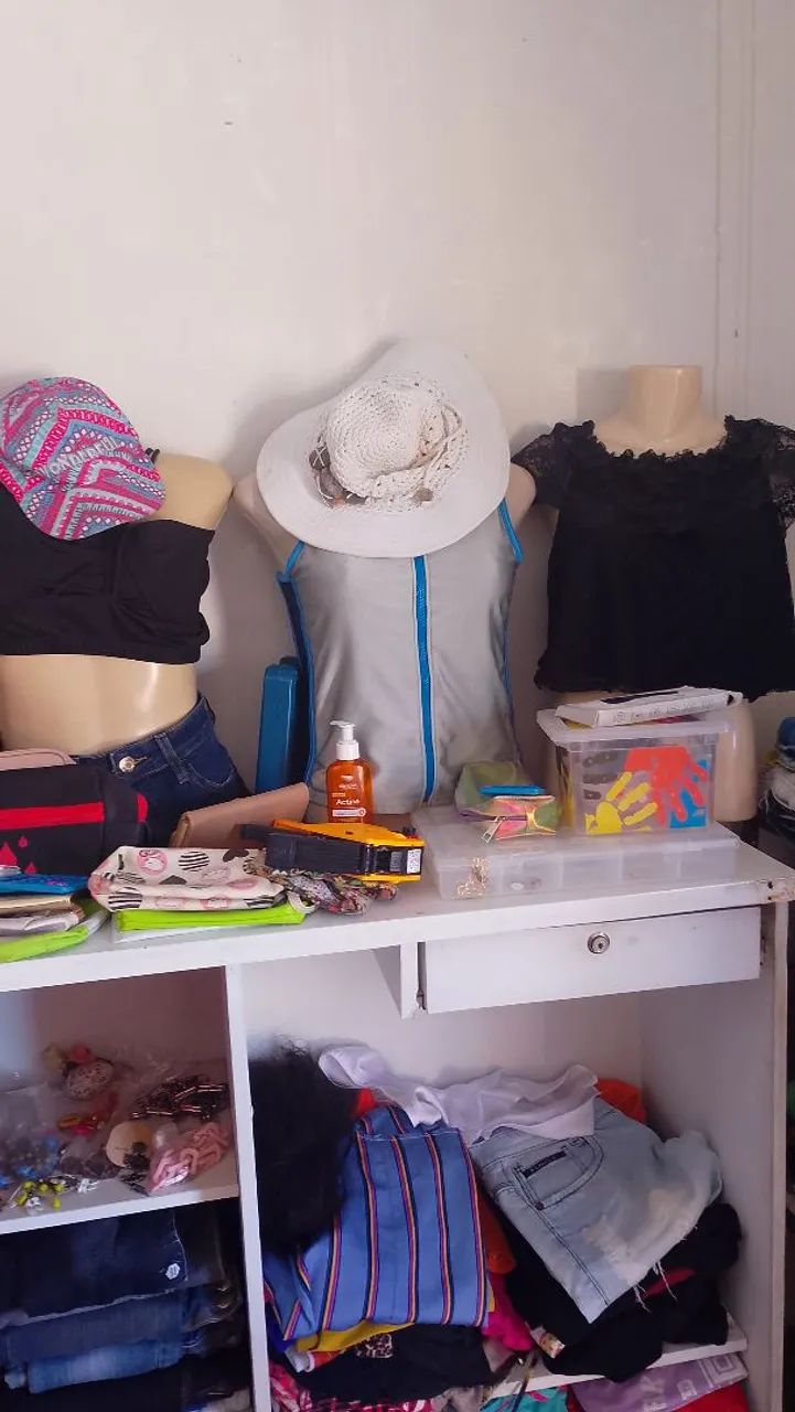 Roupas para bazar 