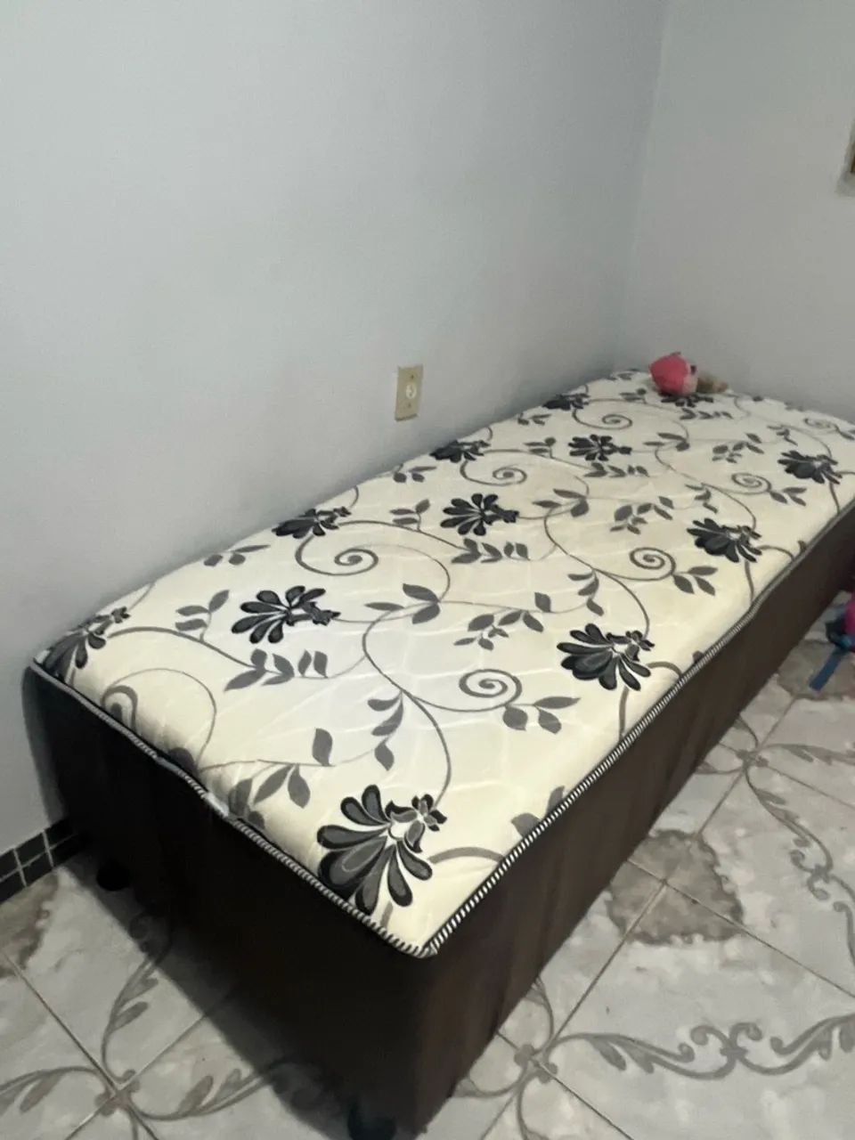 CAMA DE SOLTEIRO 