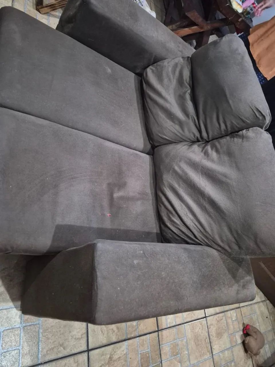 Sofá retrátil  e reclinável 